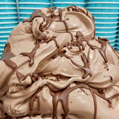 Cardamom Milk Chocolate-Eis von Katchi