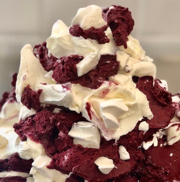 Blueberry Yogurt bei Katchi Ice Cream