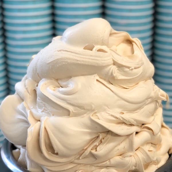 Salted Butter Caramel bei Katchi Ice Cream
