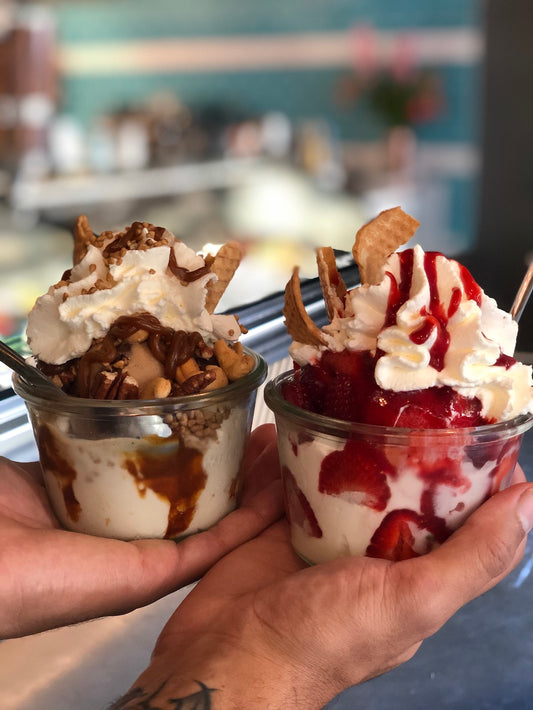 Erdbeerbecher   